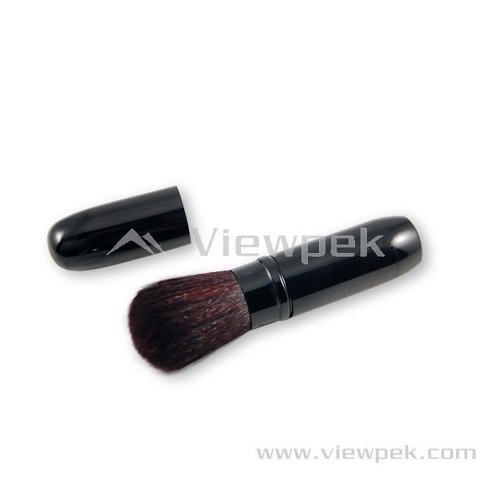  Retractable Powder Brush- C8109A01