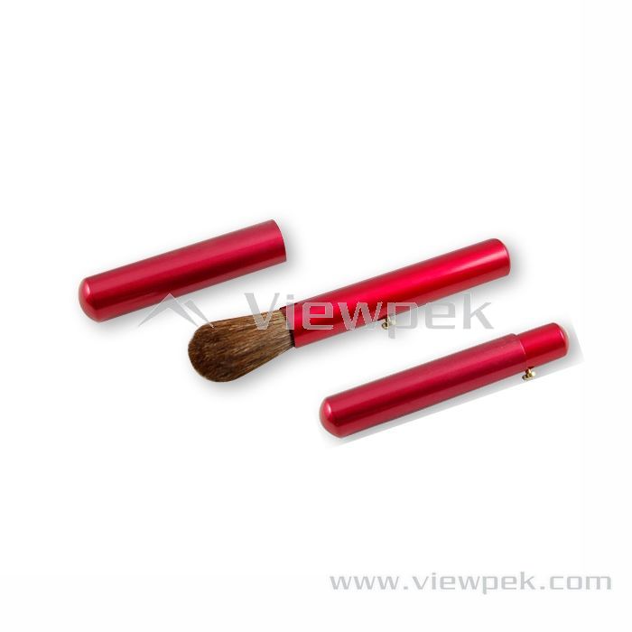  Retractable Powder Brush- C8104A01