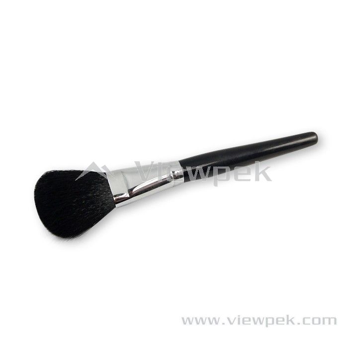  Goat Blush Brush- C0100A42
